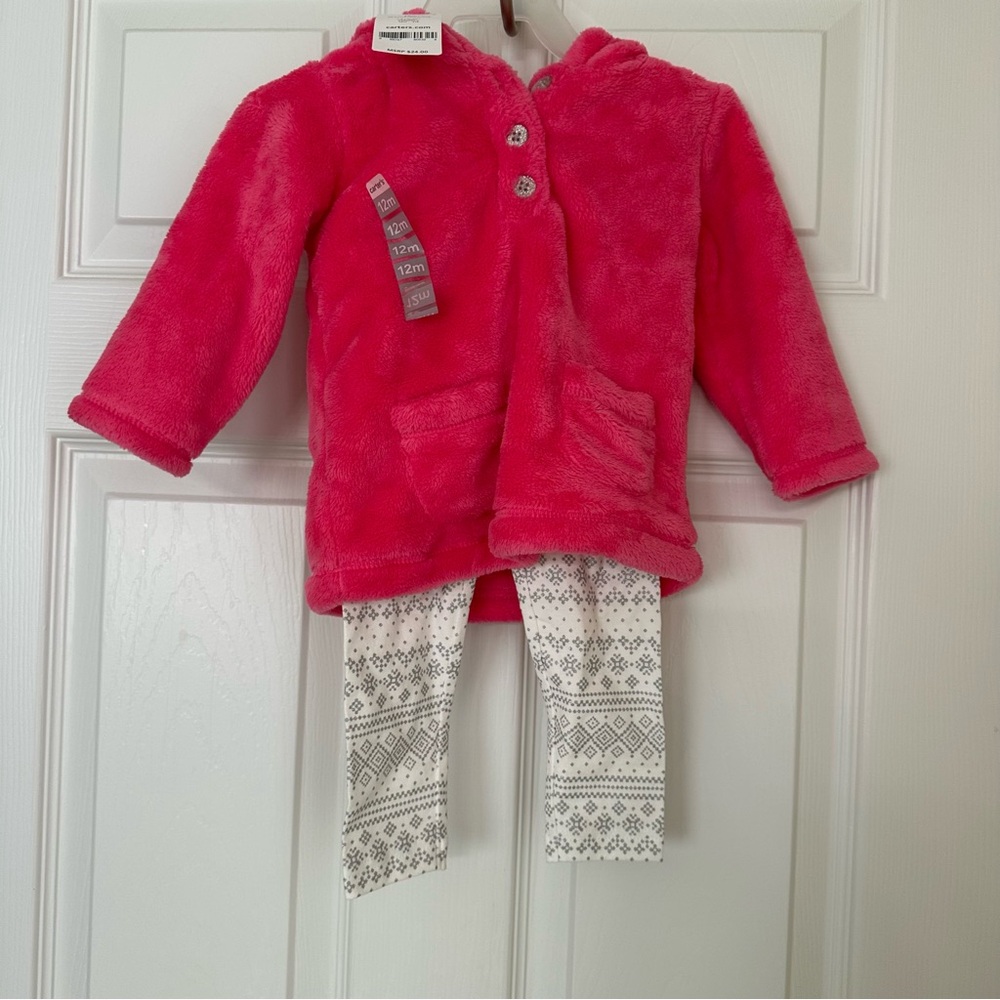 Carter’s 12month pullover and leggings set
